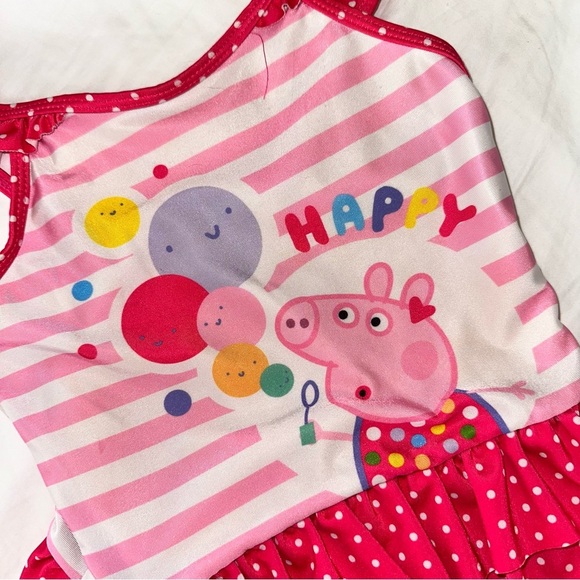 Little girls 4T Peppa Pig one piece swimsuit 
Very cute in good condition - Picture 2 of 3